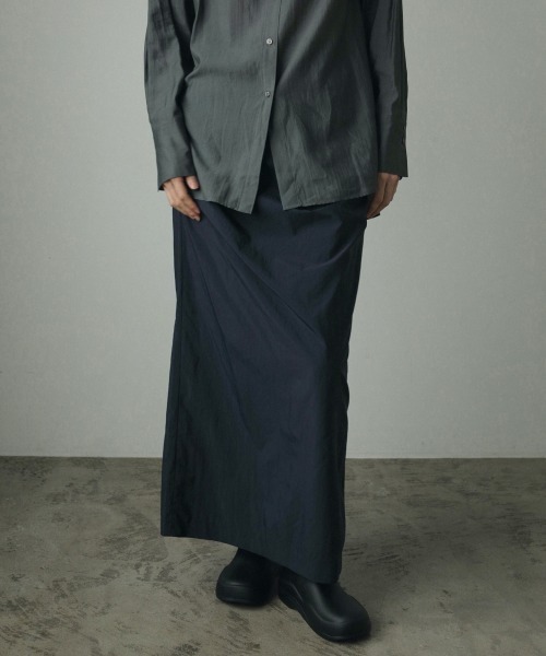 anuke（アンヌーク）の「anuke Tuck Long Skirt タックロングスカート