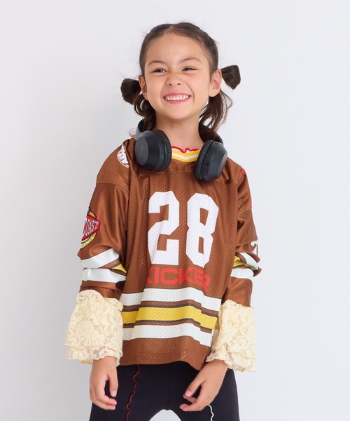 CALMIA(カルミア)の「レースショルダートップス(Tシャツ/カットソー・キッズ・チャコール/レッド/オフホワイト・130/140/150/90/100/110/120)」の6枚目の写真