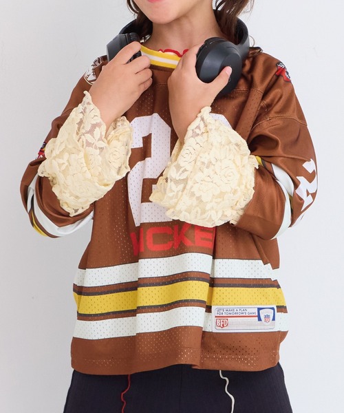 CALMIA(カルミア)の「レースショルダートップス(Tシャツ/カットソー・キッズ・チャコール/レッド/オフホワイト・130/140/150/90/100/110/120)」の5枚目の写真