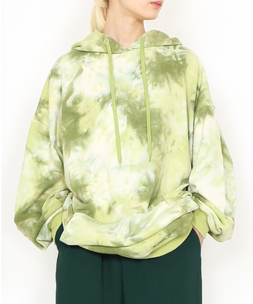 PUNYUS(プニュズ)の「タイダイビッグスウェットパーカー(パーカー・レディース・パープル/カーキ・3/4)」の10枚目の写真