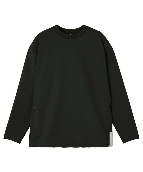 DESCENTE（デサント）の「【ALLTERRAIN I/O】テックロングスリーブTシャツ（Tシャツ/カットソー・メンズ・ブラック/ネイビー系1・L/M）」の2枚目の写真