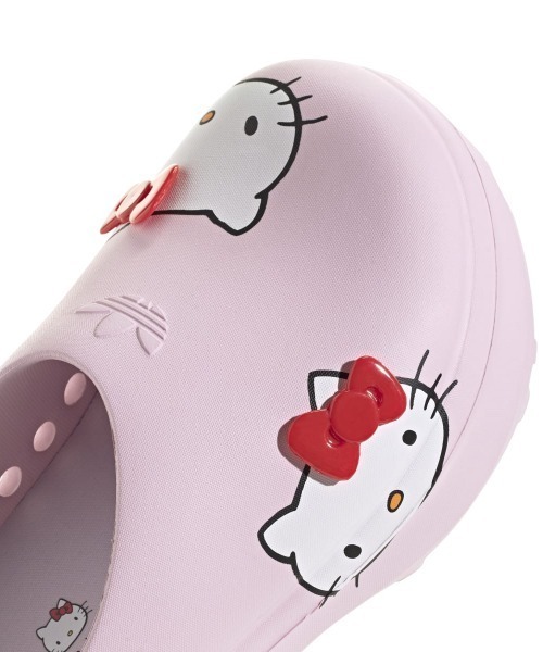 adidas（アディダス）の「adidas Originals Adifom Stan Smith Hello Kitty Mules（アディダスオリジナルス Adifom スタンスミス ハローキティ ミュール）（スリッポン・レディース・ピンク系・22.5cm/23.5cm/24.5cm/25.5cm）」の2枚目の写真