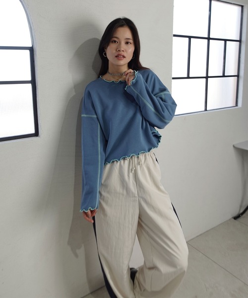 CORNERS（コーナーズ）の「配色ステッチ裏毛ショートトップス（スウェット・レディース・ピンク/オートミール/チャコールグレー/ブルー・M）」の21枚目の写真