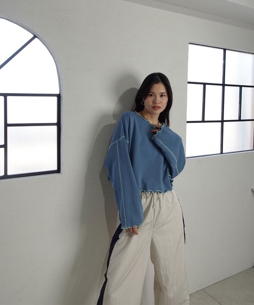 CORNERS（コーナーズ）の「配色ステッチ裏毛ショートトップス（スウェット・レディース・ピンク/オートミール/チャコールグレー/ブルー・M）」の20枚目の写真