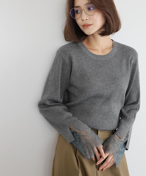 ELFRANK(エルフランク)の「袖口レースリブニットプルオーバー(Tシャツ/カットソー・レディース・ブラック/オフホワイト/チャコールグレー・FREE)」の1枚目の写真