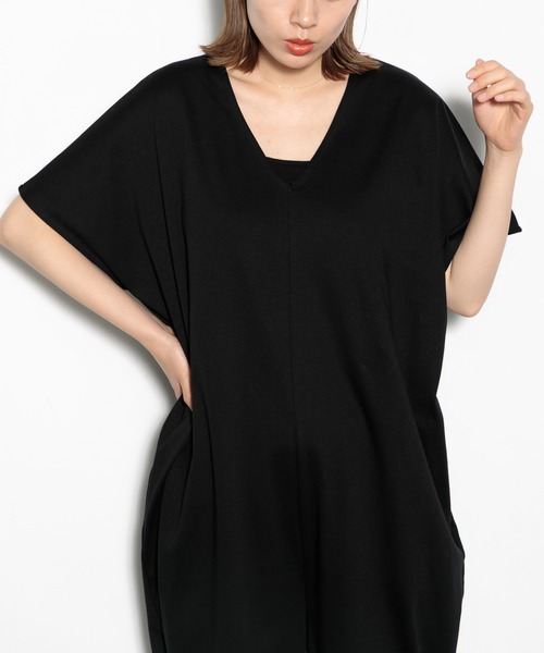 AMERICAN RAG CIE（アメリカンラグシー）の「THE FLATS Vネックオールインワン（つなぎ/オールインワン・レディース・ブラック・FREE）」の6枚目の写真