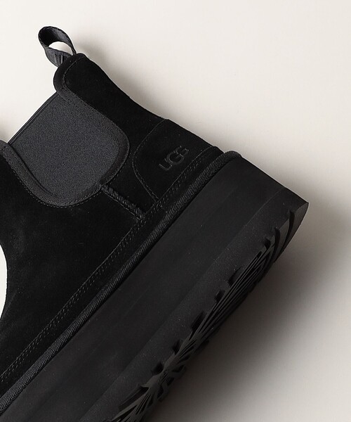 UGG（アグ）の「＜UGG＞Neumel Platform Chelsea（ブーツ・レディース・ブラック/ダークグレー・22cm/23cm/24cm/25cm）」の13枚目の写真