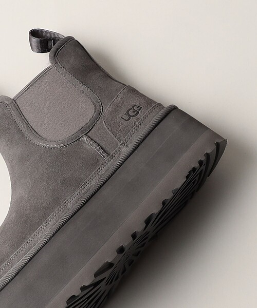 UGG（アグ）の「＜UGG＞Neumel Platform Chelsea（ブーツ・レディース・ブラック/ダークグレー・22cm/23cm/24cm/25cm）」の16枚目の写真
