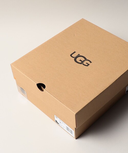 UGG（アグ）の「＜UGG＞Neumel Platform Chelsea（ブーツ・レディース・ブラック/ダークグレー・22cm/23cm/24cm/25cm）」の17枚目の写真