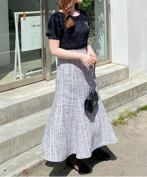 INGNI(イング)の「リボンブローチ付半袖フェザーヤーンニット(ニット/セーター・レディース・アイボリー/ブラック/グレー/ピンク・M)」の20枚目の写真