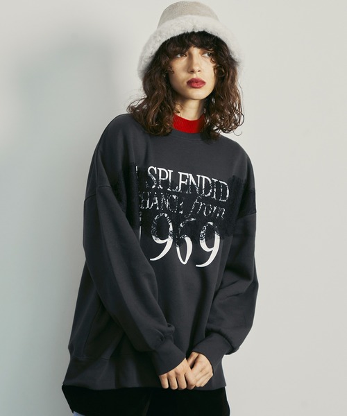 uyu.(ウユ)の「Lace Docking Logo Over Sweatshirts / レースドッキングロゴオーバースウェット【uyu.】(スウェット・レディース・ブラック/オートミール・FREE)」の2枚目の写真