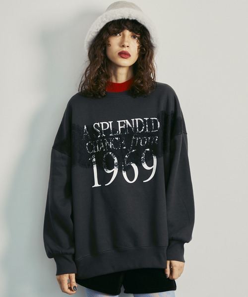 uyu.(ウユ)の「Lace Docking Logo Over Sweatshirts / レースドッキングロゴオーバースウェット【uyu.】(スウェット・レディース・ブラック/オートミール・FREE)」の11枚目の写真