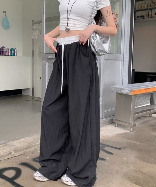 shopnikoniko（ショップニコニコ）の「ウエスト配色 ドロスト ルーズワイドパンツ（その他パンツ・レディース・ネイビー/ブラック・フリー）」の6枚目の写真