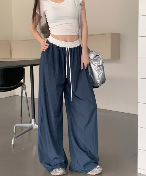 shopnikoniko（ショップニコニコ）の「ウエスト配色 ドロスト ルーズワイドパンツ（その他パンツ・レディース・ネイビー/ブラック・フリー）」の13枚目の写真