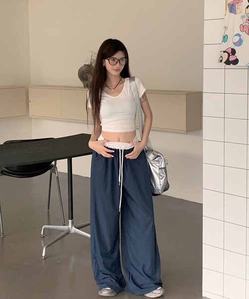 shopnikoniko（ショップニコニコ）の「ウエスト配色 ドロスト ルーズワイドパンツ（その他パンツ・レディース・ネイビー/ブラック・フリー）」の16枚目の写真