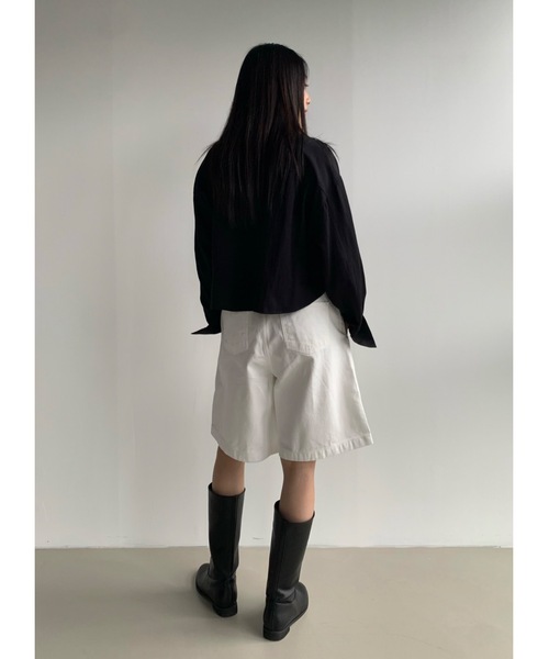 Didot.showroom(ディドット ショールーム)の「ラウンドヘムクロップド丈ワークシャツ(シャツ/ブラウス・レディース・アイボリー/ブラック/スカイブルー・FREE)」の5枚目の写真
