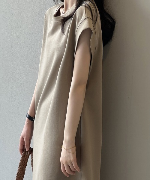 Alum'（アルム）の「フレンチリラックスワンピース（ワンピース・レディース・ブラック/カーキ・FREE）」の14枚目の写真