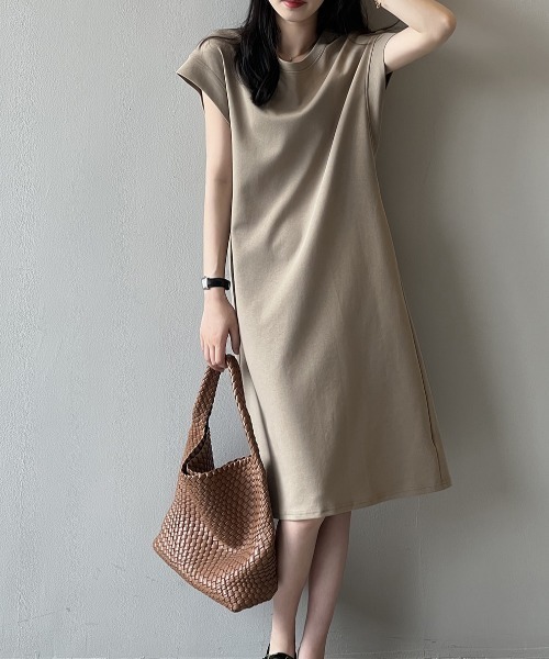 Alum'（アルム）の「フレンチリラックスワンピース（ワンピース・レディース・ブラック/カーキ・FREE）」の17枚目の写真