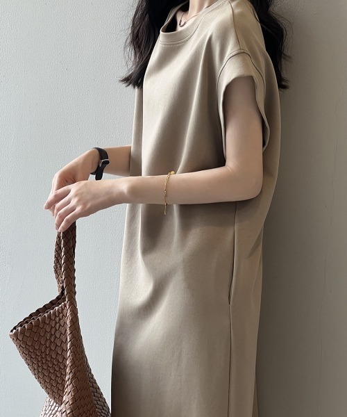 Alum'（アルム）の「フレンチリラックスワンピース（ワンピース・レディース・ブラック/カーキ・FREE）」の12枚目の写真