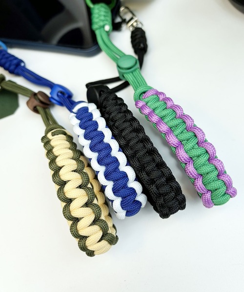 長さ調節可能♪ 】編み込み調 スマートフォン リスト ストラップ