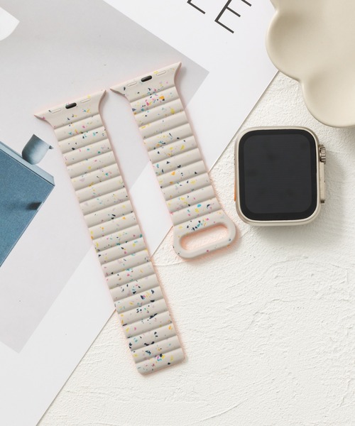 emonique(エモニーク)の「スマートウォッチバンド Apple Watch バンド シリコン製【38/40/41/42/44/45/49mm対応】(デジタル腕時計・レディース・ブラック/ブルー/ホワイト/ピンク/オレンジ・38/42)」の11枚目の写真