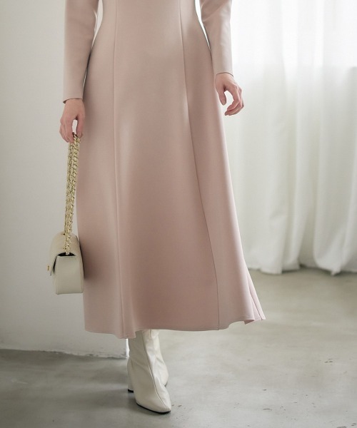 12Twelve Agenda（トゥエルブ　アジェンダ）の「ZIPオフショルネックフレアカットソーワンピース（ワンピース・レディース・ライトグレー/ベージュ・M）」の10枚目の写真