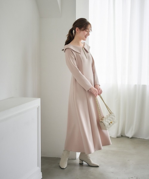 12Twelve Agenda（トゥエルブ　アジェンダ）の「ZIPオフショルネックフレアカットソーワンピース（ワンピース・レディース・ライトグレー/ベージュ・M）」の5枚目の写真