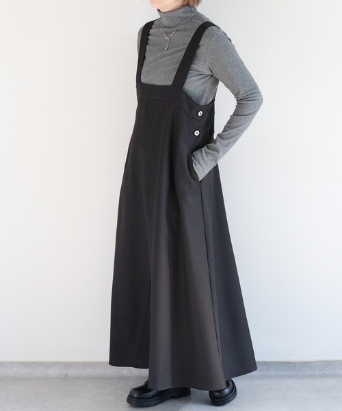 cepo（セポ）の「〈セットアイテム〉フレアーシルエットジャンパースカート＋タートルネックインナー アンサンブル（アンサンブル・レディース・ブラック/チャコール・M）」の10枚目の写真