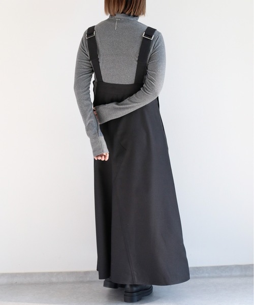 cepo（セポ）の「〈セットアイテム〉フレアーシルエットジャンパースカート＋タートルネックインナー アンサンブル（アンサンブル・レディース・ブラック/チャコール・M）」の8枚目の写真