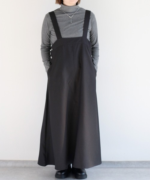 cepo（セポ）の「〈セットアイテム〉フレアーシルエットジャンパースカート＋タートルネックインナー アンサンブル（アンサンブル・レディース・ブラック/チャコール・M）」の6枚目の写真