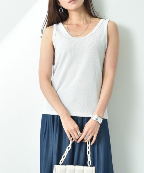 INTERPLANET（インタープラネット）の「ラメテレコタンク（タンクトップ・レディース・オフホワイト/グレイッシュブルー/ブラック・FREE）」の2枚目の写真