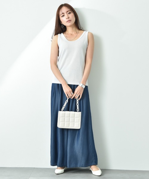 INTERPLANET（インタープラネット）の「ラメテレコタンク（タンクトップ・レディース・オフホワイト/グレイッシュブルー/ブラック・FREE）」の4枚目の写真