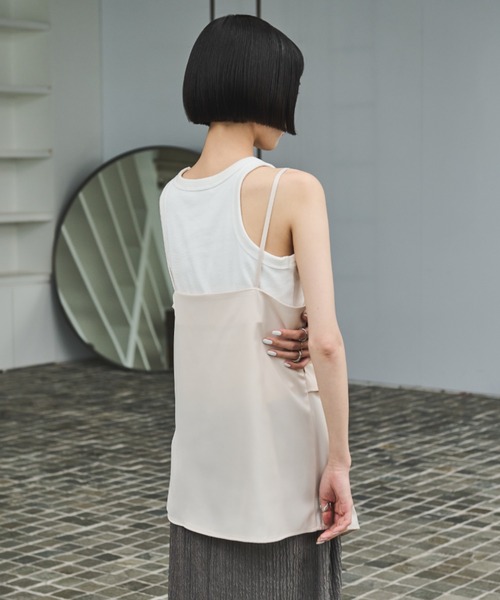 AIC.(エーアイシー)の「ロングストラップサテンタックキャミソール(キャミソール・レディース・アイボリー/ダークグレー/イエロー・FREE)」の10枚目の写真