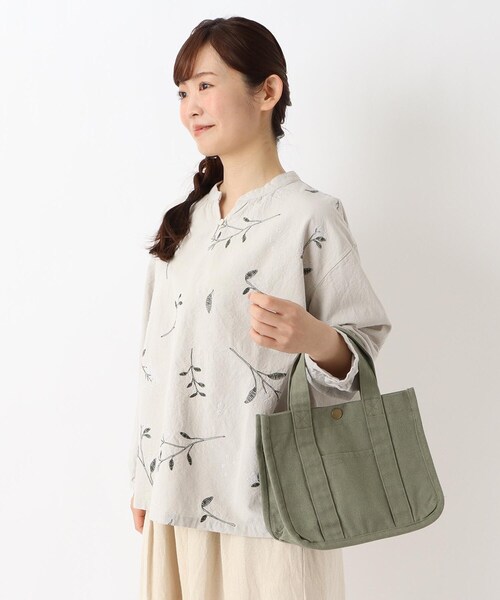 one'sterrace（ワンズテラス）の「SE スクエアプチトート（トートバッグ・レディース・アイボリー系8/カーキ系5/ネイビー系5・99）」の18枚目の写真