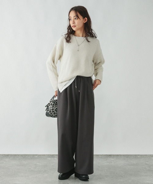 GLOBAL WORK（グローバルワーク）の「リラックススマートギャザーパンツ/253475（その他パンツ・レディース・ライトブラウン/チャコール/ライトグレー・SMALL/MEDIUM/LARGE）」の8枚目の写真