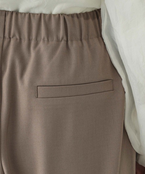 GLOBAL WORK（グローバルワーク）の「リラックススマートギャザーパンツ/253475（その他パンツ・レディース・ライトブラウン/チャコール/ライトグレー・SMALL/MEDIUM/LARGE）」の21枚目の写真