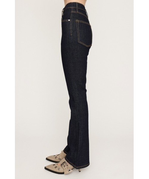 SLY(スライ)の「HW FLARE PT WITH ROICA(R)EF ハイウエスト フレアパンツ ウィズ ロイカ アールイーエフ(デニムパンツ・レディース・ブルー/ライトブルー/ダークブルー・22inch/23inch/24inch/25inch/26inch)」の21枚目の写真