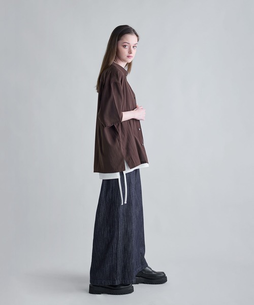 SOCCE(ソーシー)の「ルーズシルエットシルクライクドレープハーフスリーブシャツ(シャツ/ブラウス・メンズ・ブルー/ブラウン/チャコール・S/M/L/XL)」の21枚目の写真
