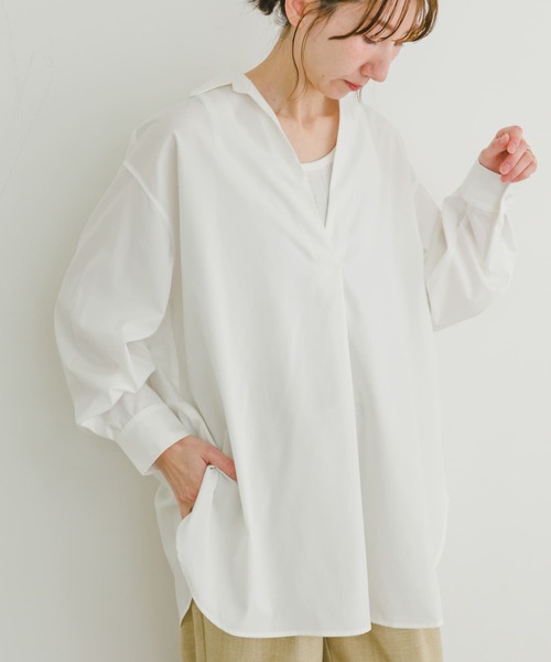 ITEMS URBANRESEARCH(アイテムズ アーバンリサーチ)の「バックスリットスキッパーシャツ(シャツ/ブラウス・レディース・ホワイト/ライトベージュ/ネイビー・FREE)」の16枚目の写真