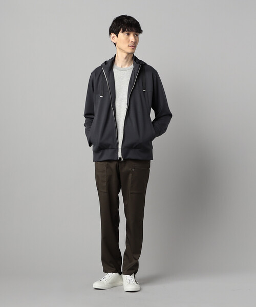 COMME CA MEN（コムサメン）の「エアリークッションナイロンジャージー フーディーブルゾン（パーカー・メンズ・チャコールグレー/ブラック・M/L）」の9枚目の写真