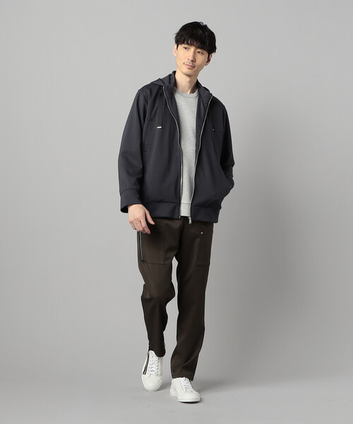 COMME CA MEN（コムサメン）の「エアリークッションナイロンジャージー フーディーブルゾン（パーカー・メンズ・チャコールグレー/ブラック・M/L）」の10枚目の写真