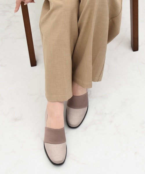 Bridget Birkin（ブリジットバーキン）の「【Bridget Birkin】甲ゴムヒールアップレインパンプス(554020)（レインシューズ・レディース・ベージュ/ブラック/アイボリー・23.5/23/24/22.5/24.5）」の10枚目の写真