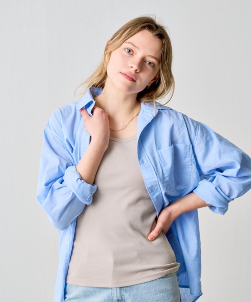 COLONY 2139（コロニートゥーワンスリーナイン）の「先染めシャンブレーレギュラーカラーシャツ（シャツ/ブラウス・メンズ・サックスブルー/ネイビー/グレー・SMALL/LARGE/MEDIUM）」の3枚目の写真