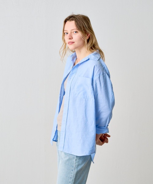 COLONY 2139（コロニートゥーワンスリーナイン）の「先染めシャンブレーレギュラーカラーシャツ（シャツ/ブラウス・メンズ・サックスブルー/ネイビー/グレー・SMALL/LARGE/MEDIUM）」の15枚目の写真