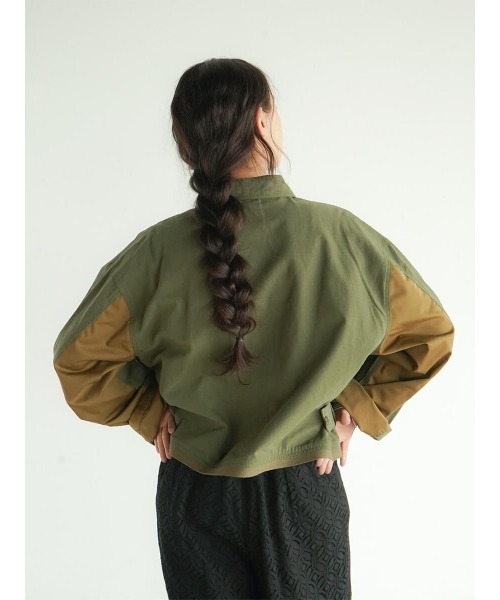 FIKA.(フィーカ)の「Bicolor sleeve military jacket(ミリタリージャケット・レディース・ブラック/カーキ/グレー系その他3・FREE)」の21枚目の写真