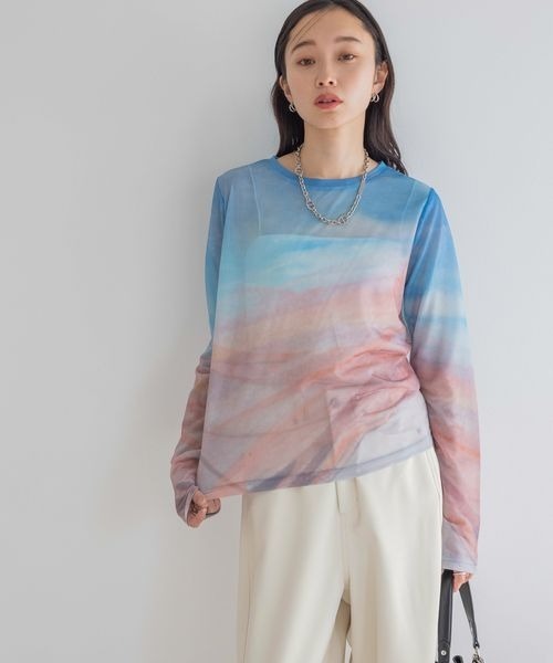 JEANASIS(ジーナシス)の「landscapeシアーLS/450949(Tシャツ/カットソー・レディース・ベージュ系その他/ブルー系その他・FREE)」の2枚目の写真