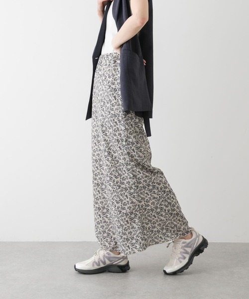 SENSE OF PLACE by URBAN RESEARCH(センスオブプレイスバイアーバンリサーチ)の「コバナガラナロースカート(スカート・レディース・ブラック系その他/ブルー系その他/ホワイト系その他・ONE)」の5枚目の写真