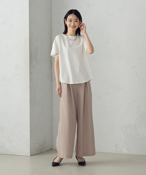 COMME CA ISM(コムサイズム)の「【接触冷感】バックタックTシャツ(Tシャツ/カットソー・レディース・ブルー/ブラック/ホワイト・LARGE/MEDIUM)」の4枚目の写真