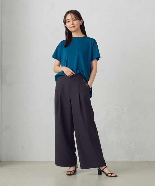 COMME CA ISM(コムサイズム)の「【接触冷感】バックタックTシャツ(Tシャツ/カットソー・レディース・ブルー/ブラック/ホワイト・LARGE/MEDIUM)」の12枚目の写真