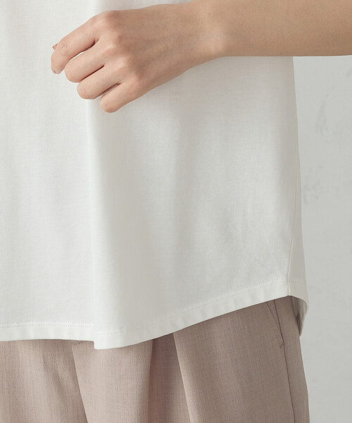 COMME CA ISM(コムサイズム)の「【接触冷感】バックタックTシャツ(Tシャツ/カットソー・レディース・ブルー/ブラック/ホワイト・LARGE/MEDIUM)」の19枚目の写真